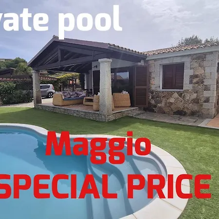 Janas Con Piscina Privata Budoni * تانايونيلا