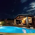 Janas Con Piscina Privata Budoni Semesterbostad *