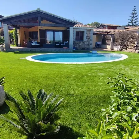 Ferienhaus Janas Con Piscina Privata Budoni Tanaunella