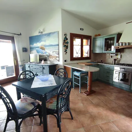 Janas Con Piscina Privata Budoni Ferienhaus *
